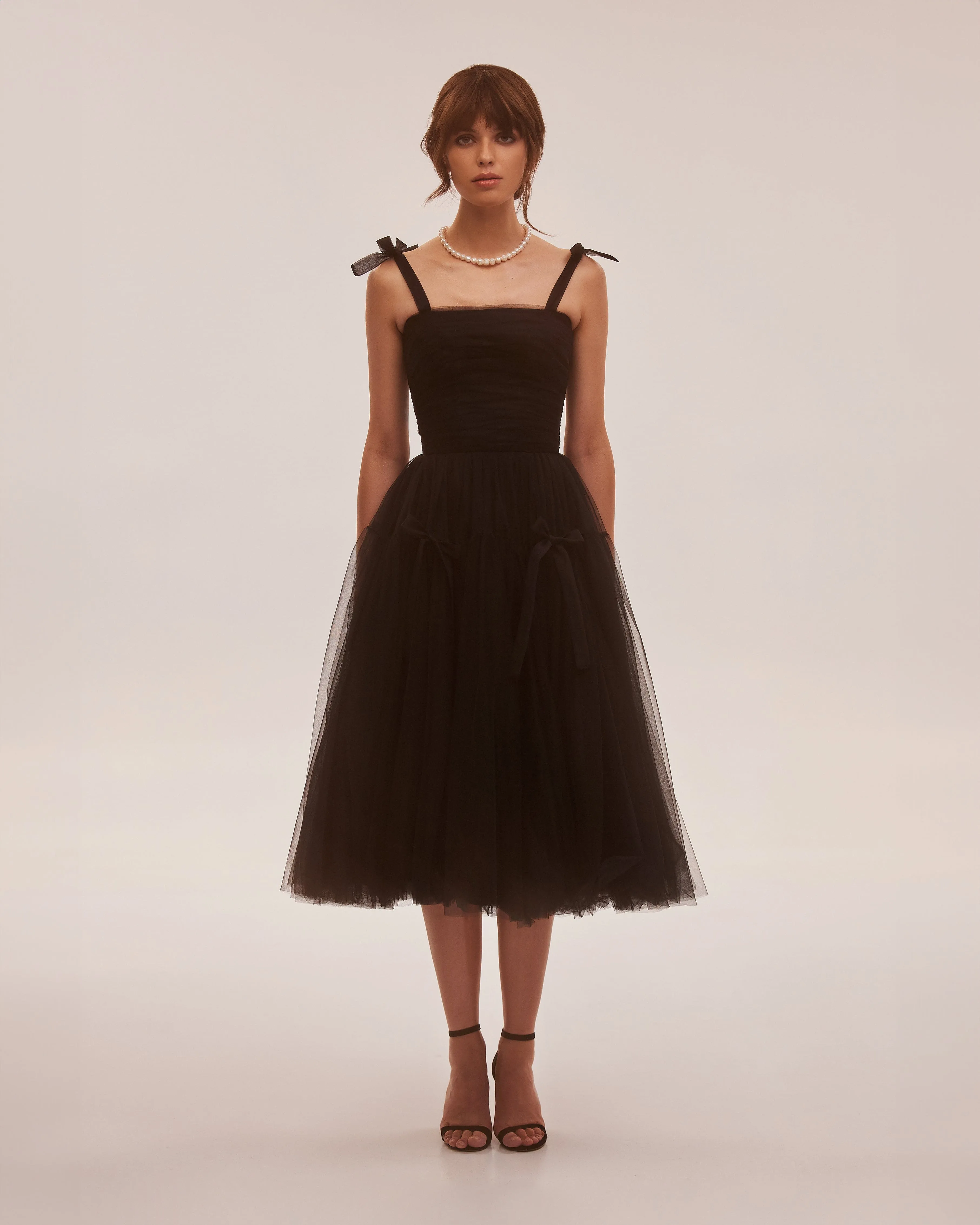 Adorable midi tie-strap black tulle dress