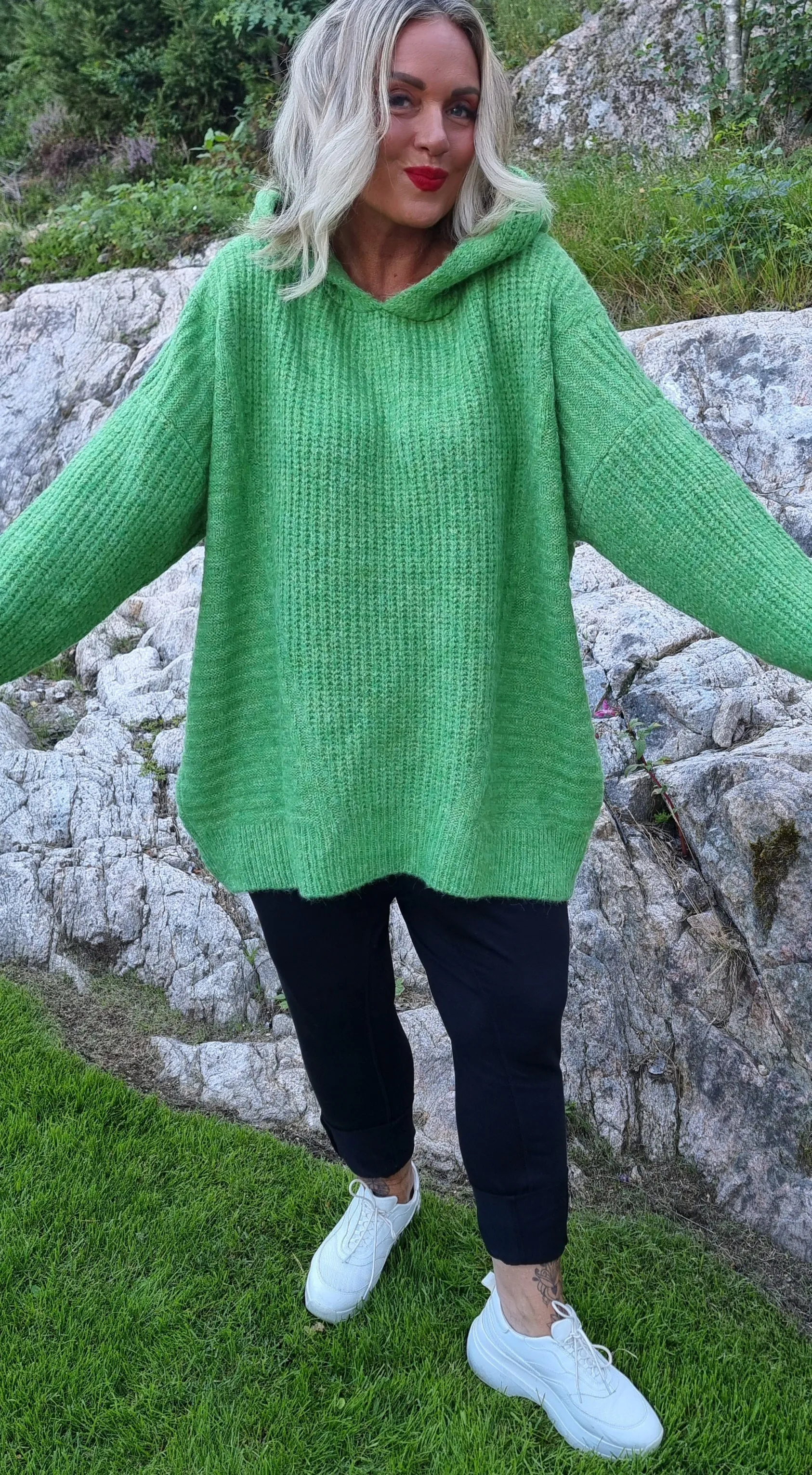 Blow My Mind Sweater Green