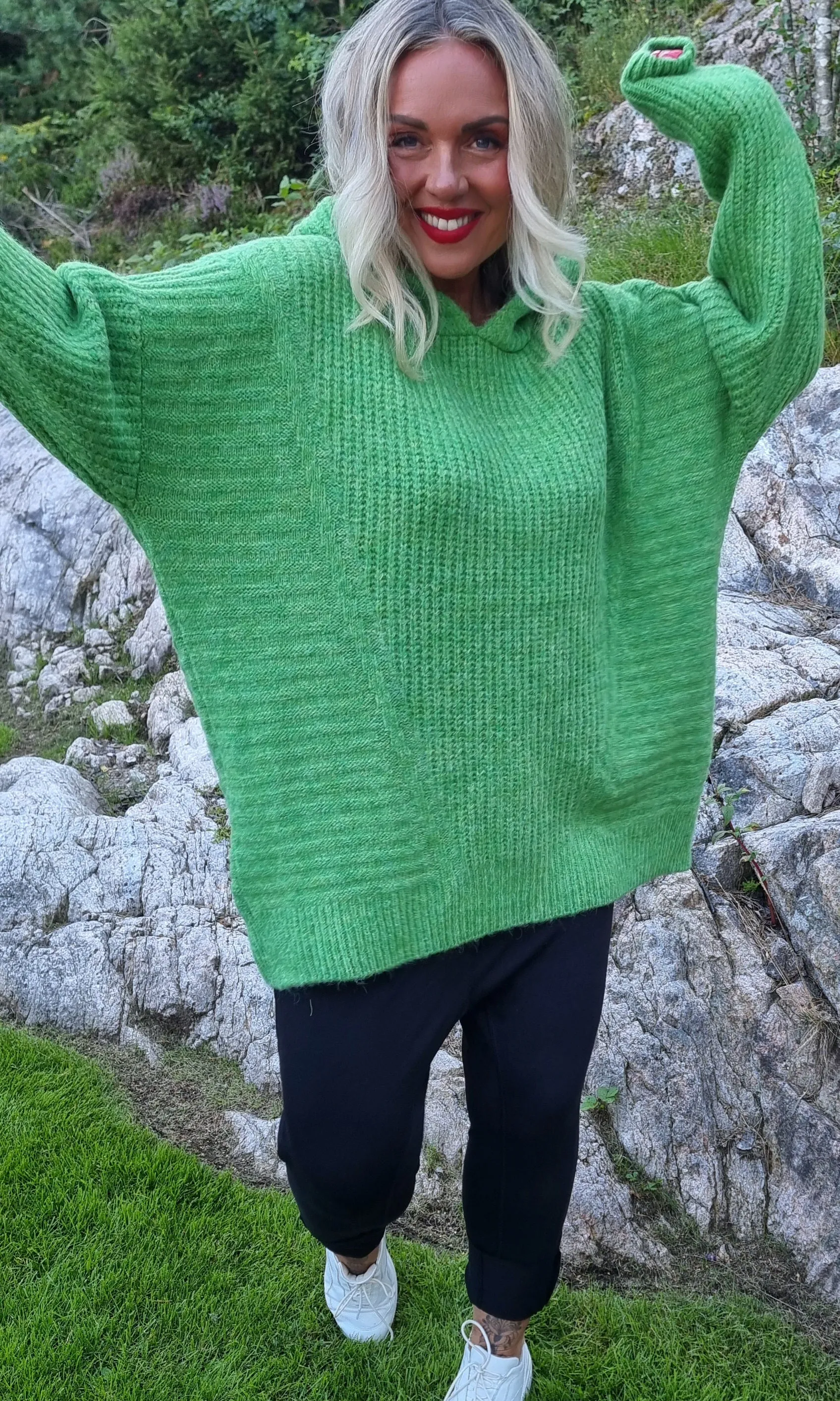 Blow My Mind Sweater Green