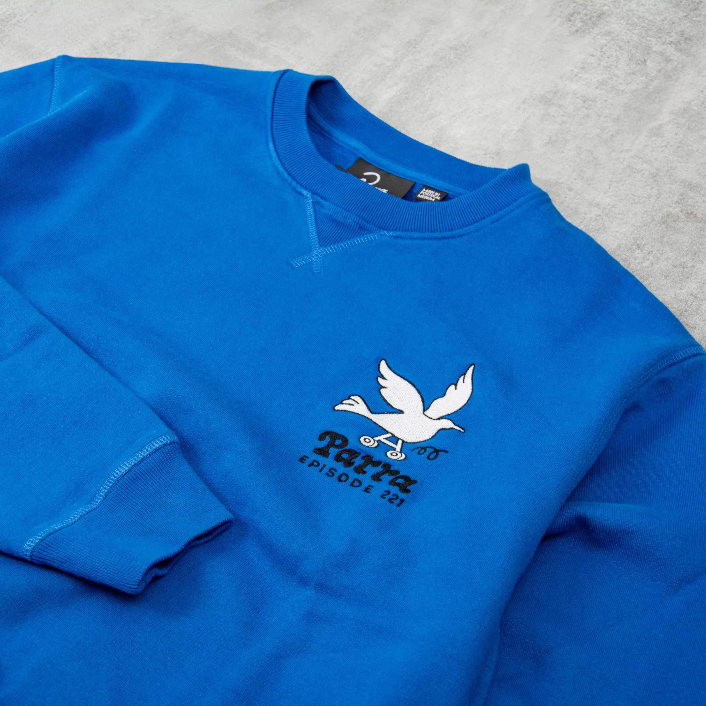 By Parra Wheel Chested Bird Crew Neck Sweat - Blue