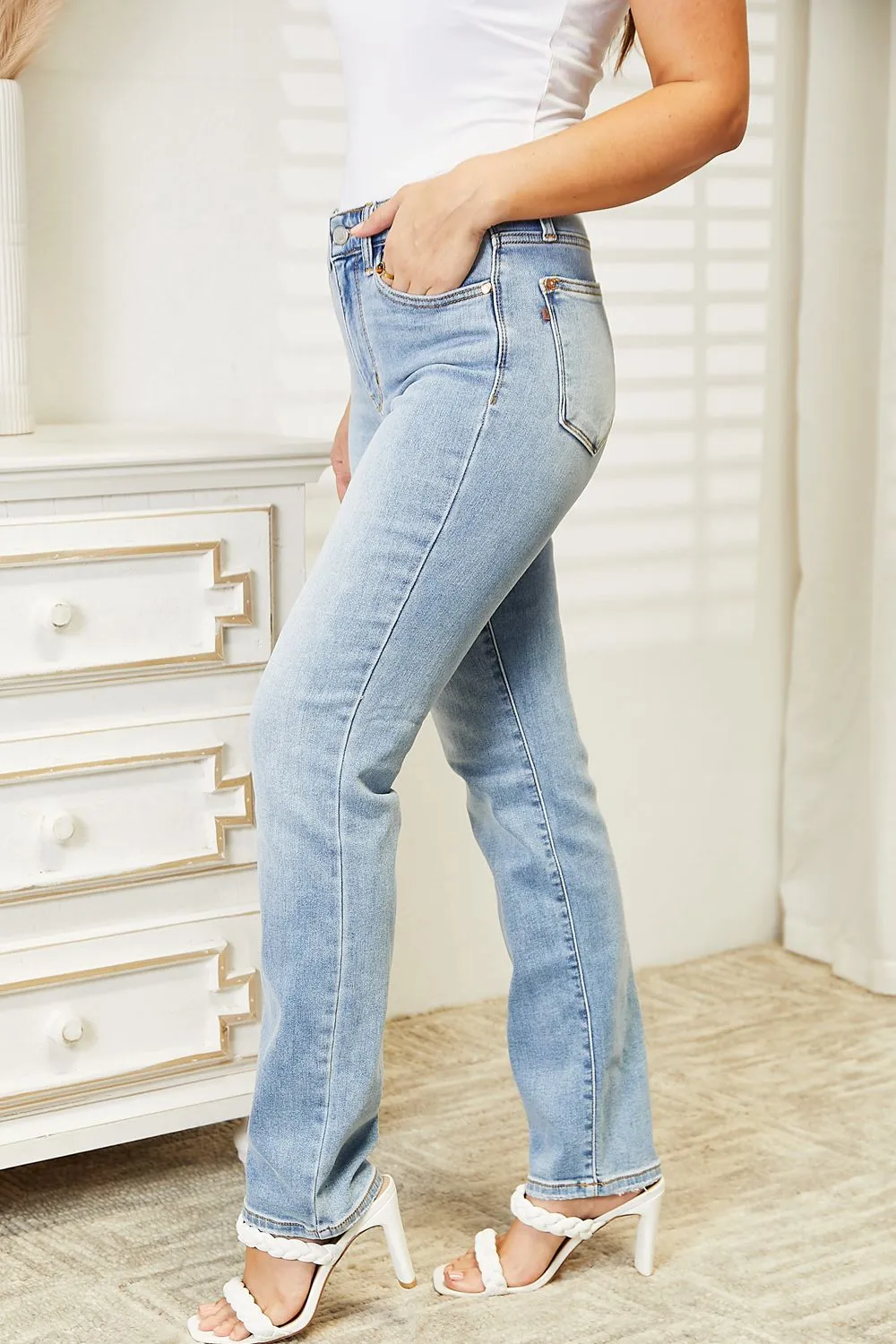 Judy Blue High-Rise Contrast Wash Thermal Straight Jeans