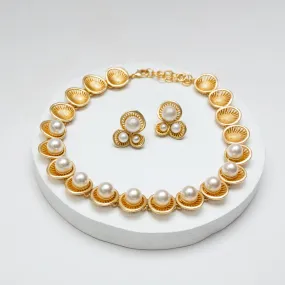 Power Pearls Necklace and Studs Set