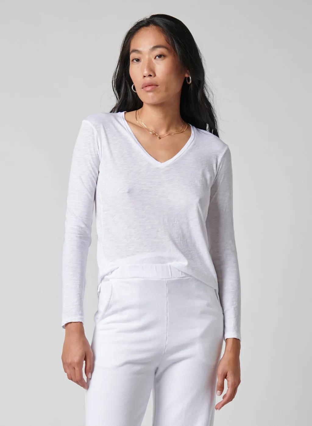 Supima Slub Jersey Long Sleeve V-Neck T-Shirt in White