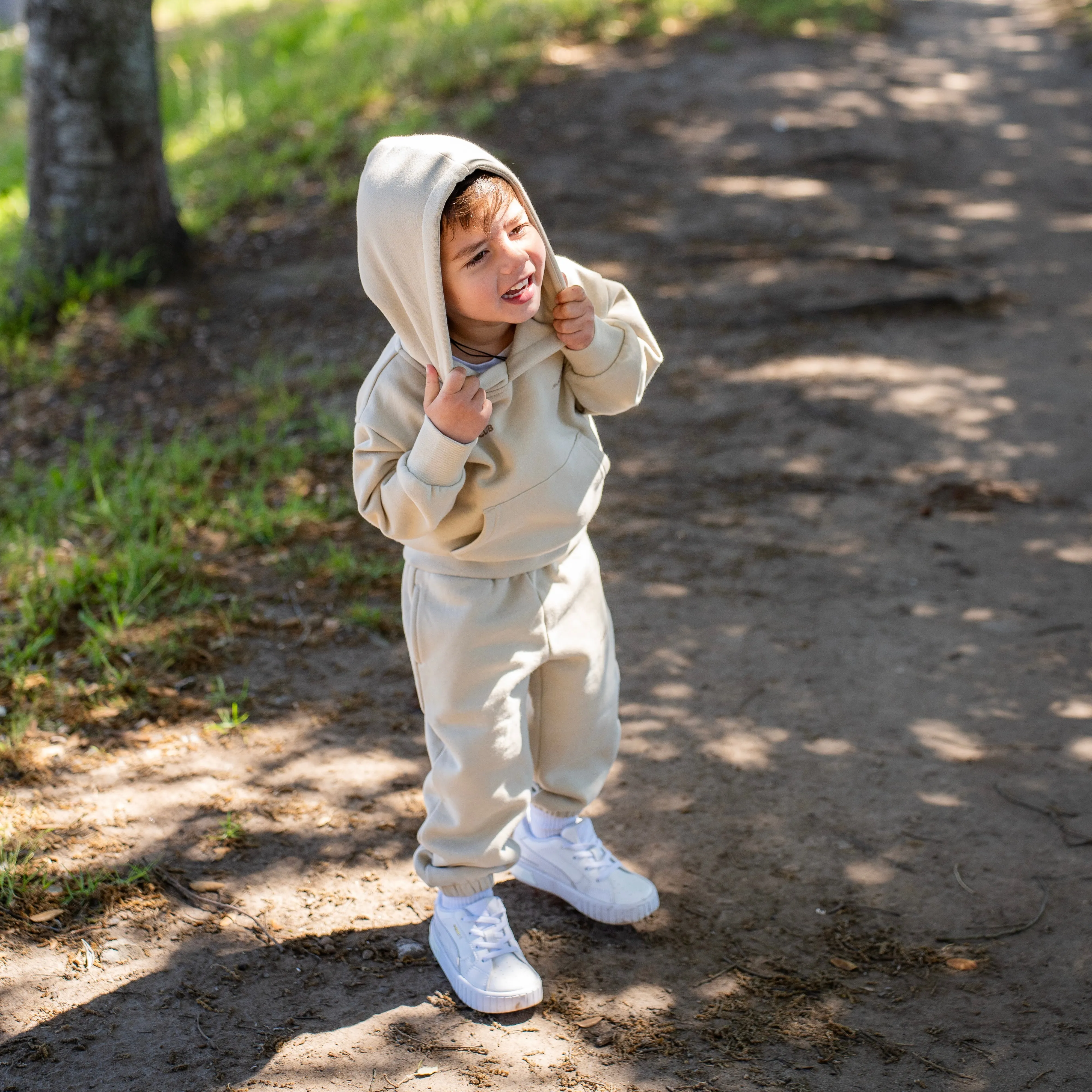 THE 138 CLUB KIDS TRACKSUIT SET - BONE